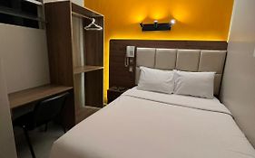 Residencial Alfa Hotel